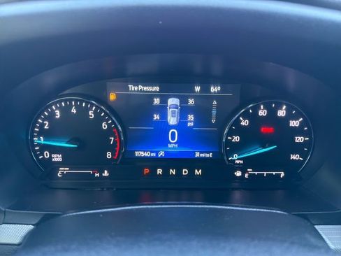 Used 2020 Ford Explorer XLT w/ Comfort Package AWD/4WD image 11