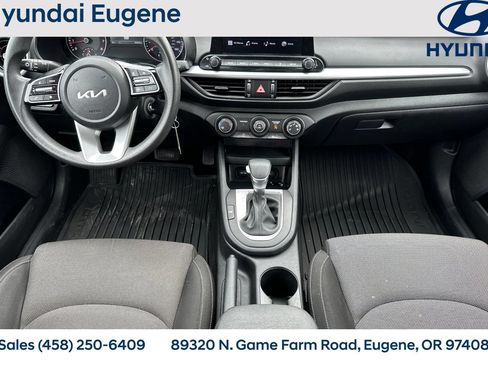 Used 2024 Kia Forte LXS FWD image 16