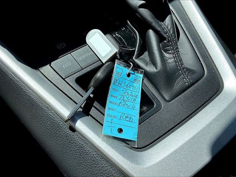 Used 2024 Toyota RAV4 LE image 15