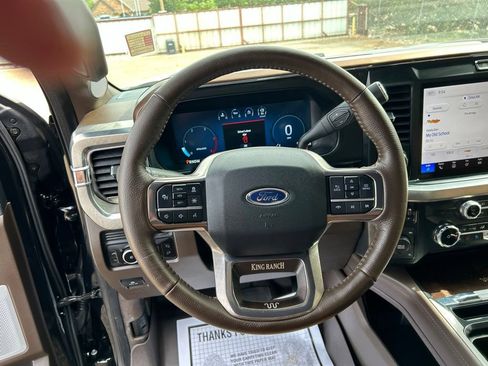 Used 2025 Ford F250 King Ranch w/ Chrome Package AWD/4WD image 17