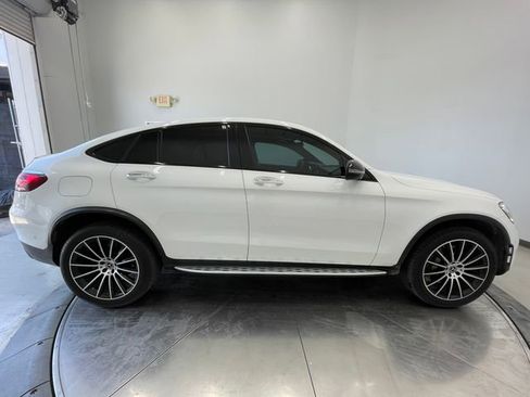 Used 2022 Mercedes-Benz GLC 300 4MATIC Coupe image 14