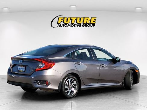 Used 2016 Honda Civic EX image 4