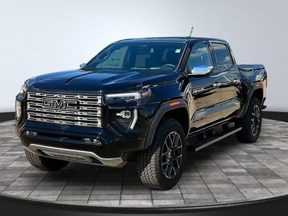 New 2026 GMC Canyon Denali w/ LPO, Denali Black Edition