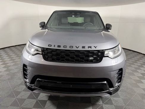 Certified 2025 Land Rover Discovery Dynamic SE image 10