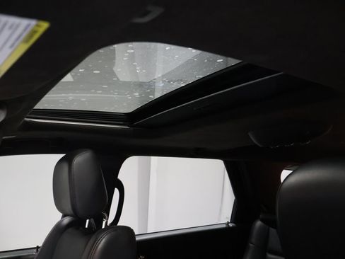 Used 2022 Dodge Durango R/T image 11