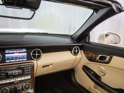 Used 2013 Mercedes-Benz SLK 250 SLK250 image 5