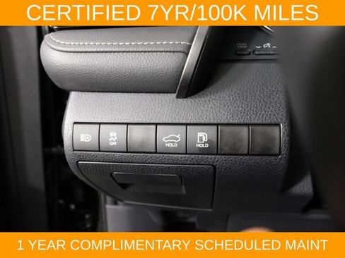 Used 2024 Toyota Camry SE FWD image 20