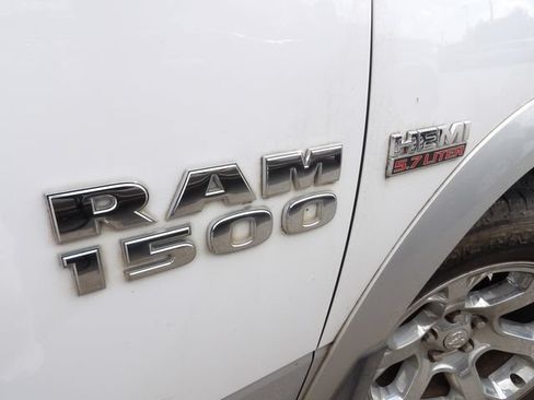 Used 2015 RAM 1500 Laramie RWD image 16