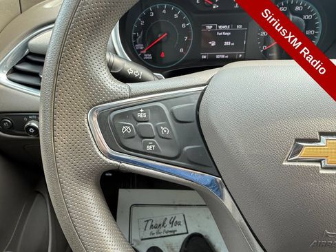 Used 2020 Chevrolet Malibu LT FWD image 17