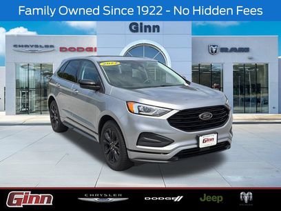 Used 2022 Ford Edge SE w/ Black Appearance Package
