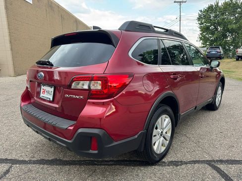 Used 2018 Subaru Outback 2.5i Premium AWD/4WD image 9
