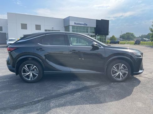 Used 2023 Lexus RX 350 Premium w/ Cold Area Package AWD/4WD image 4