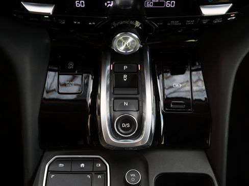 Used 2023 Acura MDX SH-AWD w/ Technology Package image 29