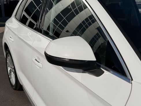 Used 2018 Audi Q5 2.0T Premium Plus w/ Premium Plus Package image 12