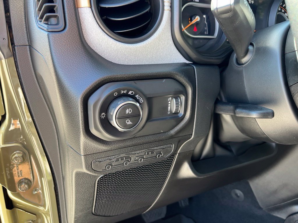 New 2027 Jeep Gladiator Sport AWD/4WD image 7