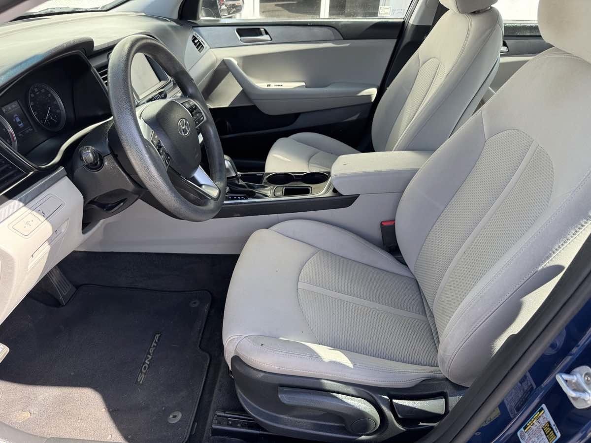 Used 2019 Hyundai Sonata SE FWD image 25