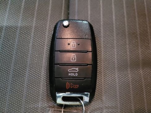 Used 2016 Kia Forte LX w/ LX Popular Plus Package FWD image 32