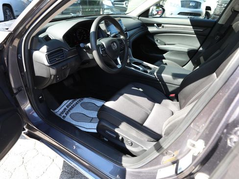 Used 2020 Honda Accord EX image 15