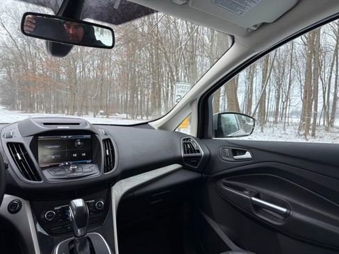 Used 2013 Ford C-MAX SEL image 10