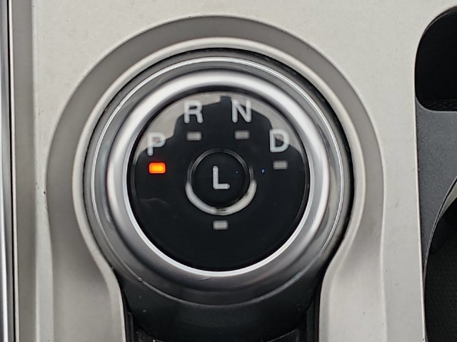 Used 2024 Ford Explorer Limited AWD/4WD image 18