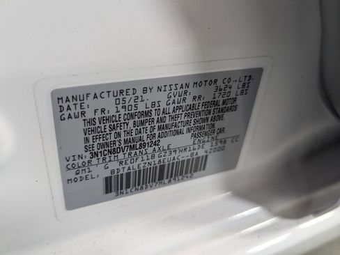 Used 2021 Nissan Versa S FWD image 27
