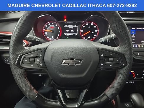 Used 2023 Chevrolet TrailBlazer RS AWD/4WD image 18