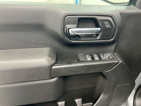 Used 2022 Chevrolet Silverado 1500 Custom w/ Safety Confidence Package AWD/4WD image 20