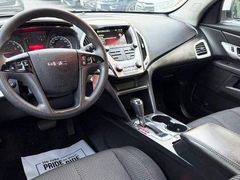 Used 2017 GMC Terrain SLE FWD image 11
