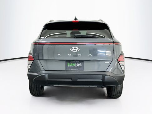 Used 2025 Hyundai Kona SEL AWD/4WD image 7