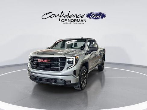 Used 2026 GMC Sierra 1500 Elevation AWD/4WD image 3