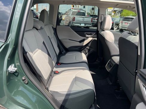 Used 2024 Subaru Forester Premium AWD/4WD image 25