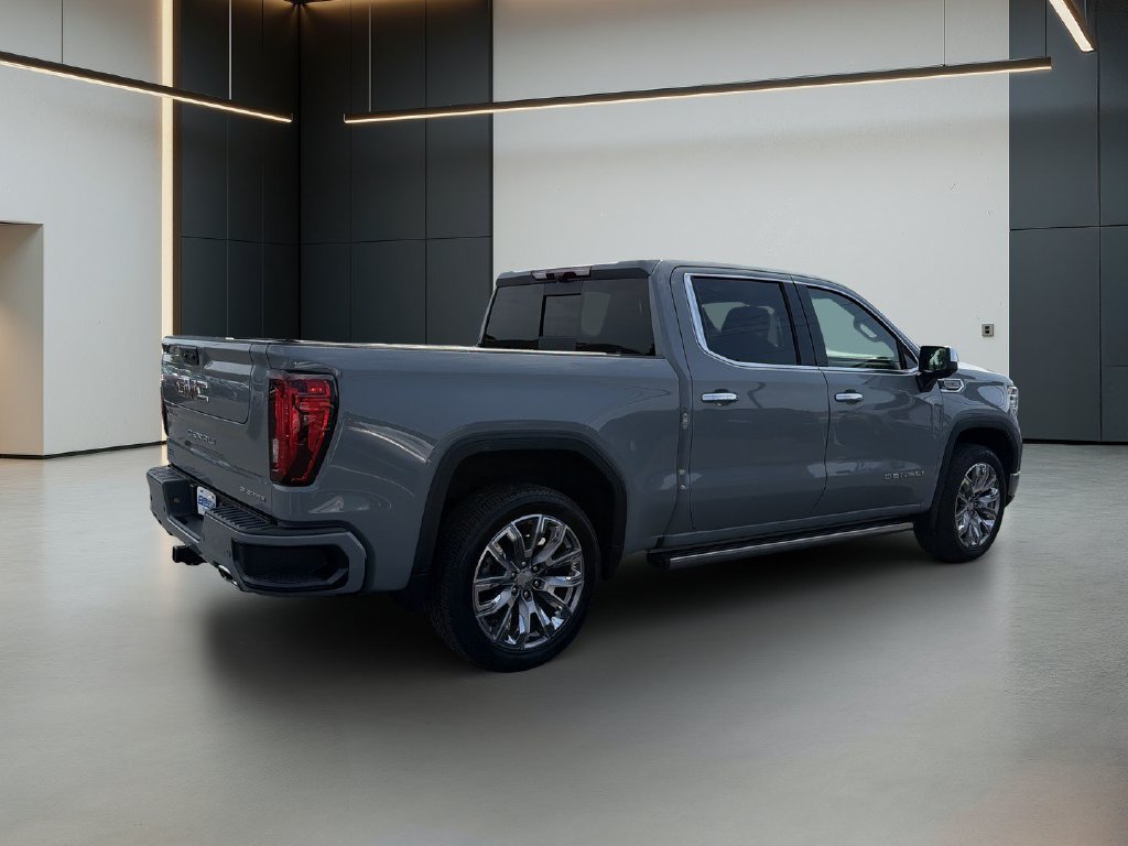 Used 2025 GMC Sierra 1500 Denali w/ Denali Reserve Package AWD/4WD image 6