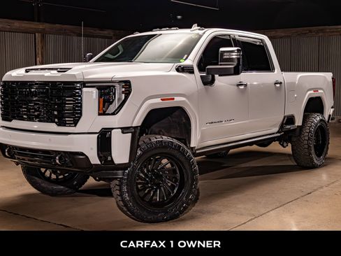 Used 2024 GMC Sierra 2500 Denali Ultimate image 5