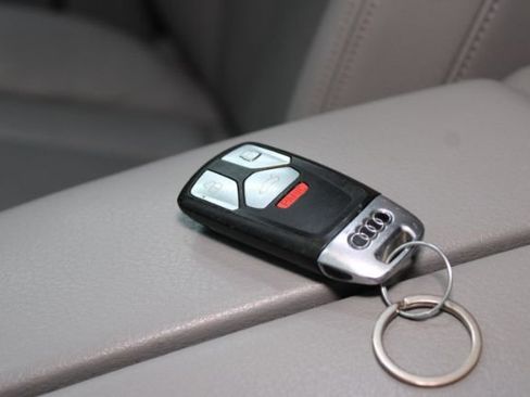 Used 2018 Audi Q7 3.0T Premium Plus w/ Premium Plus Package image 14