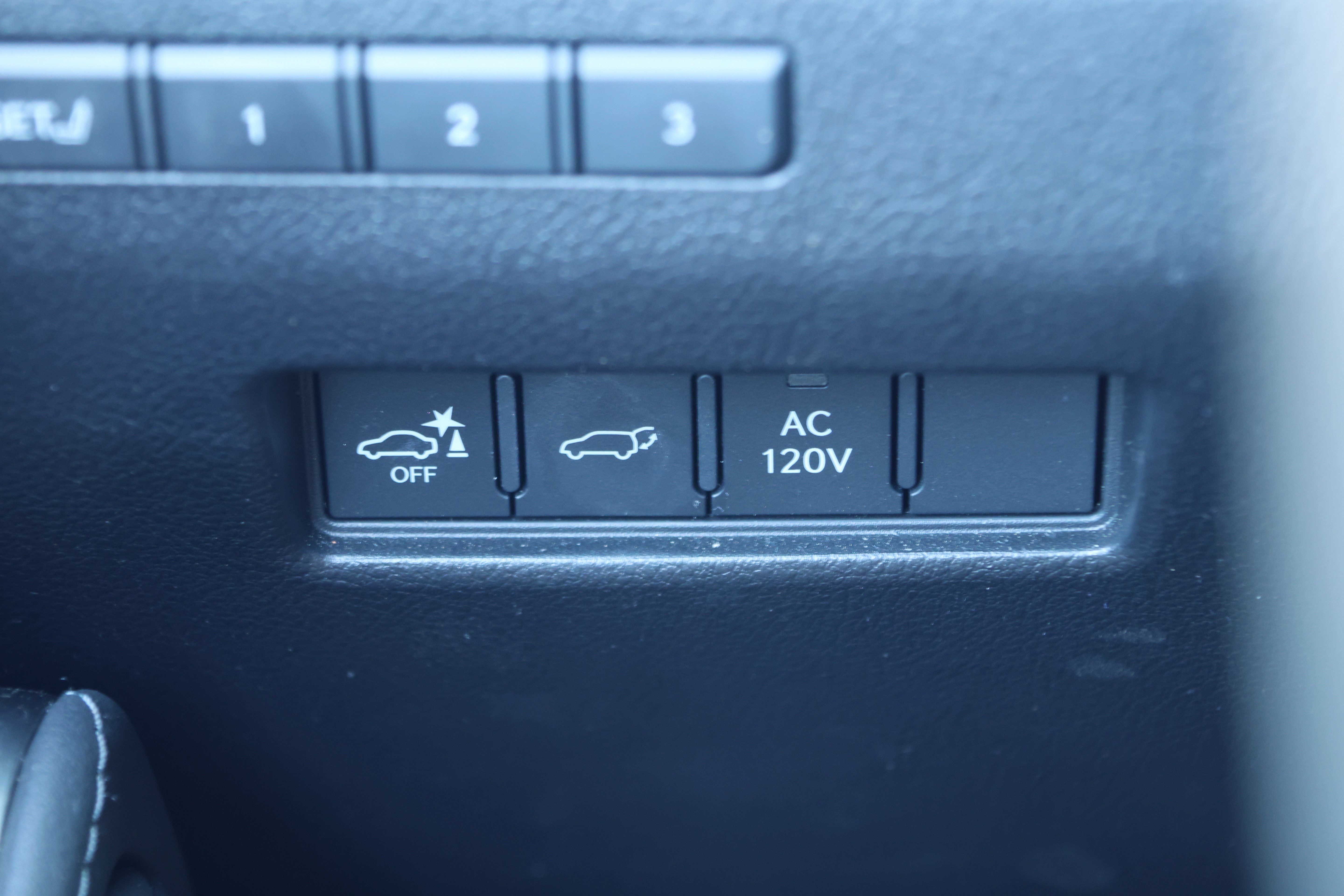 Used 2024 Lexus GX 550 w/ Accessory Package (Z1) AWD/4WD image 16