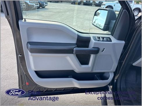 Used 2017 Ford F150 XL w/ Equipment Group 101A Mid image 12