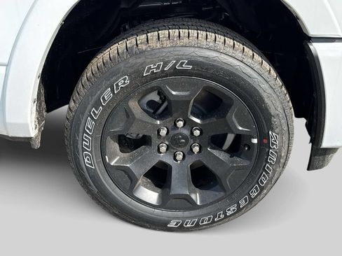 New 2026 RAM 1500 Big Horn w/ Night Edition AWD/4WD image 7