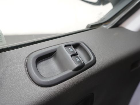 Used 2024 Ford Transit 350 XLT image 22