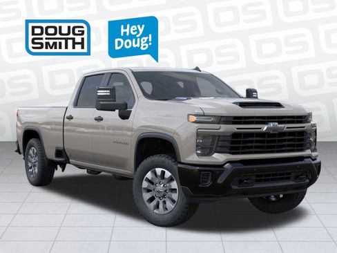 New 2026 Chevrolet Silverado 2500 Custom w/ Custom Value Package AWD/4WD image 7