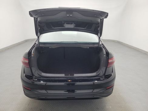 Used 2024 Volkswagen Jetta SE image 29