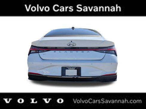 Used 2021 Hyundai Elantra Limited image 6