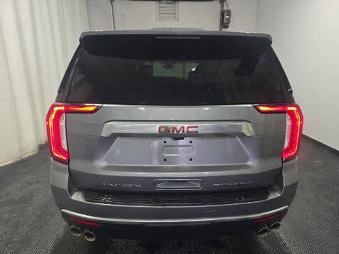 Used 2021 GMC Yukon XL Denali w/ Denali Premium Package image 7