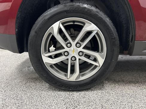 Used 2017 Chevrolet Equinox Premier w/ Enhanced Convenience Package FWD image 7