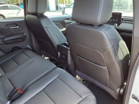 New 2025 GMC Canyon Elevation w/ Convenience Package image 23