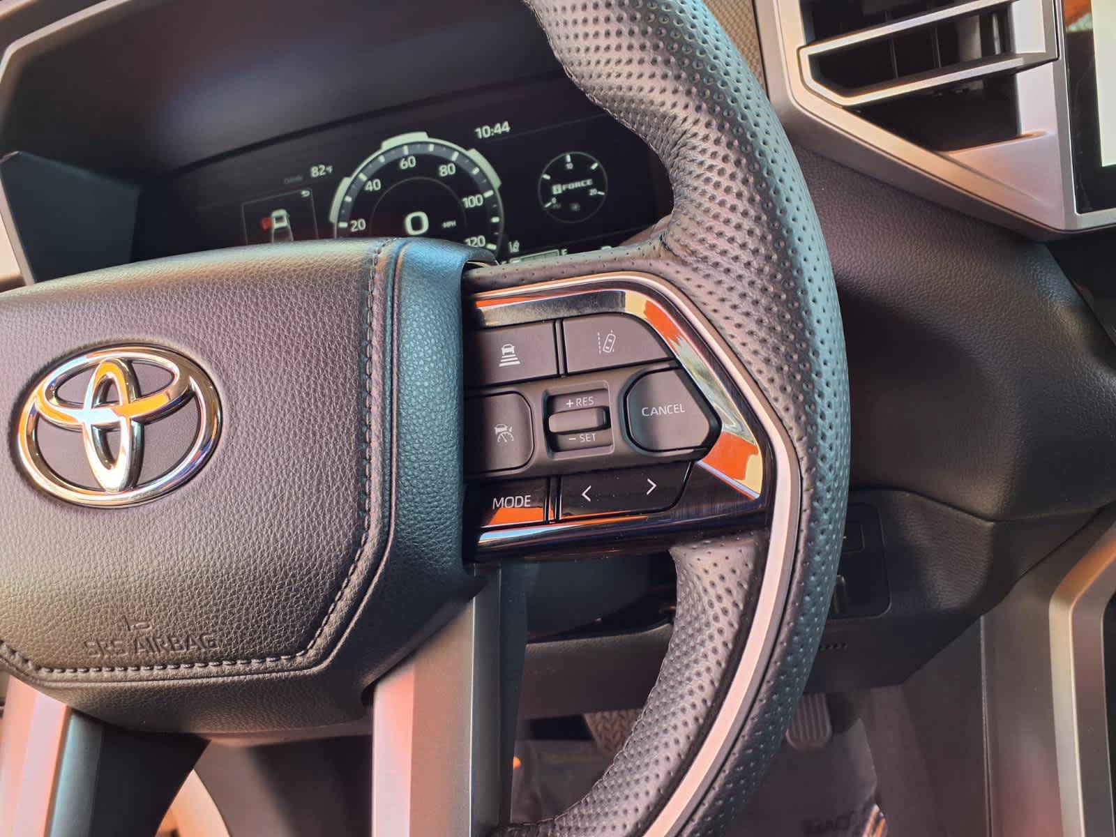 Used 2024 Toyota Tundra Limited AWD/4WD image 23