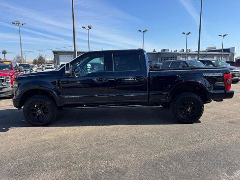 Certified 2022 Ford F250 Lariat w/ Tremor Off-Road Package image 3