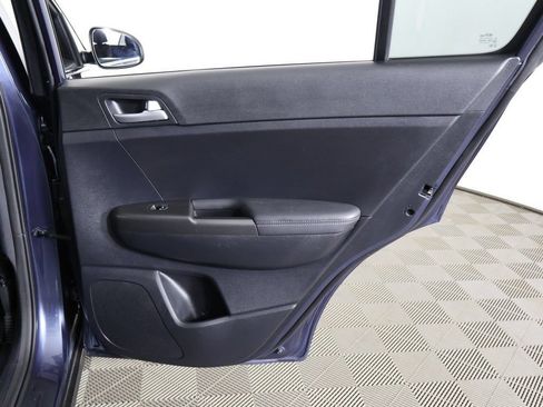 Used 2021 Kia Sportage LX FWD image 22