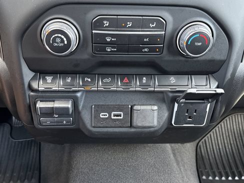 Used 2024 Chevrolet Silverado 2500 Custom w/ Custom Value Package AWD/4WD image 22