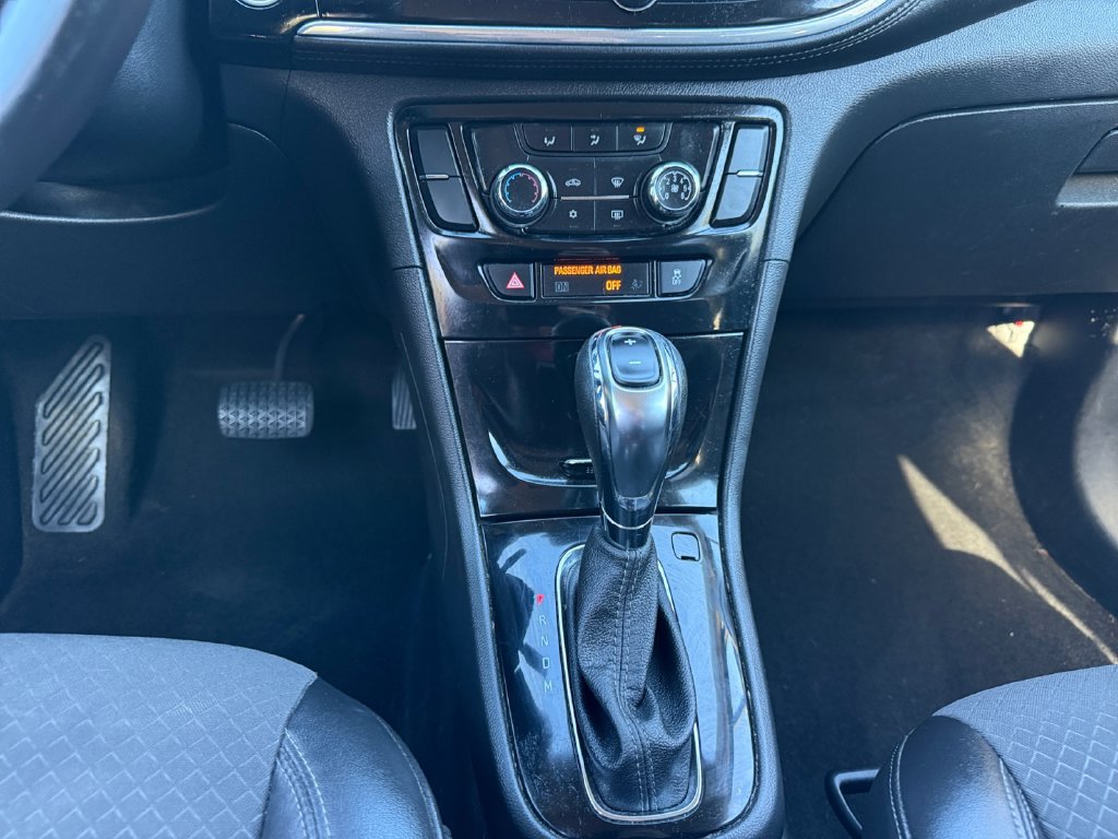 Used 2020 Buick Encore Preferred w/ Safety Package FWD image 13