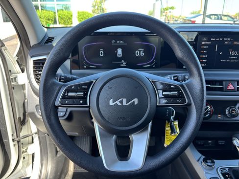 Certified 2026 Kia Seltos LX AWD/4WD image 24